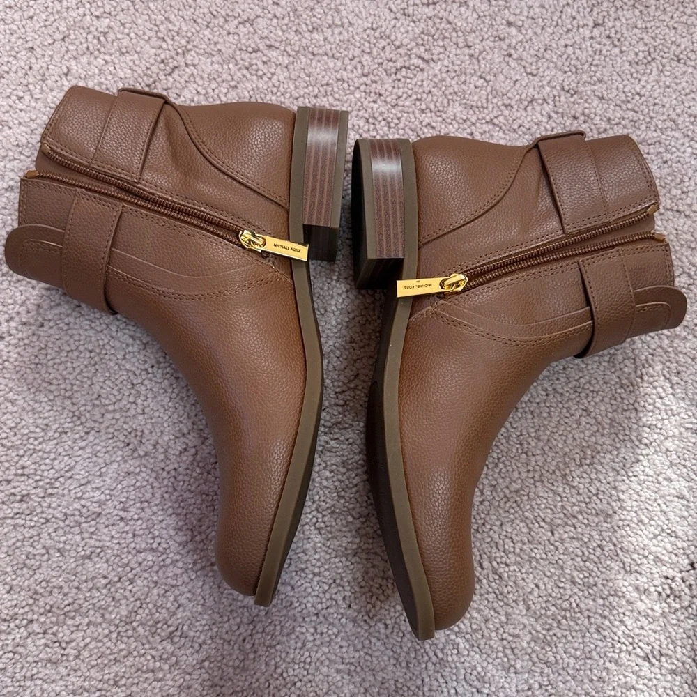 Michael Kors Jilly Flat Ankle Boots